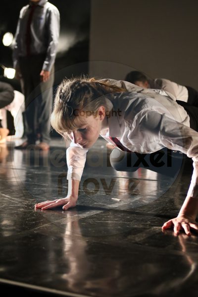 Dorothy Stringer Show - Image 9818
