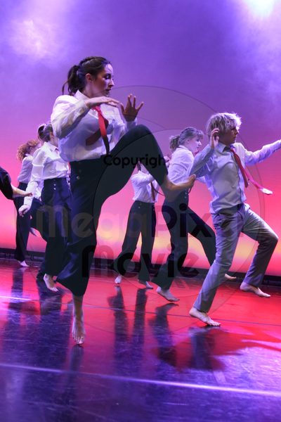 Dorothy Stringer Show - Image 9970