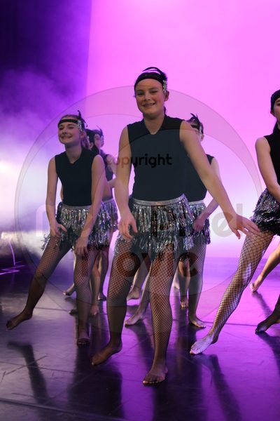 Dorothy Stringer Show - Image 0191