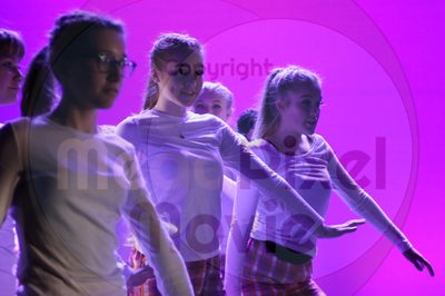 Dorothy Stringer Show - Image 4065