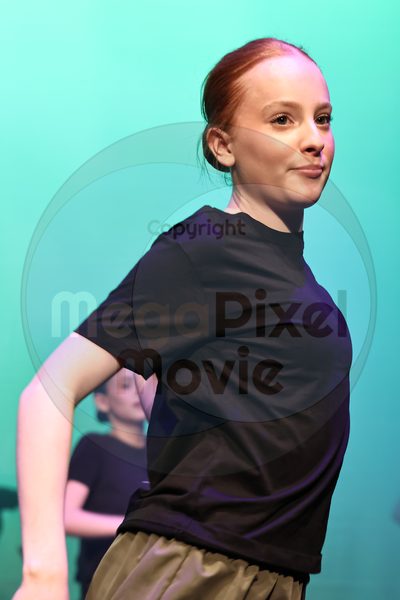Dorothy Stringer Show - Image 1_696A3189