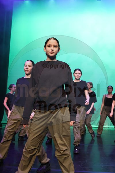 Dorothy Stringer Show - Image 1_696A3255