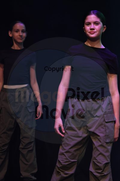 Dorothy Stringer Show - Image 696A3369