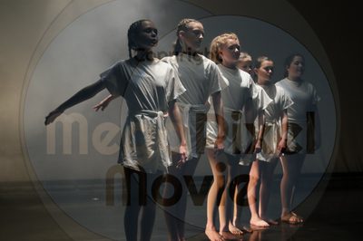Dorothy Stringer Show - Image 0583