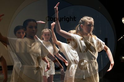 Dorothy Stringer Show - Image 0645