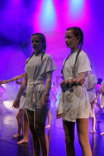 Dorothy Stringer Show - Image 0696