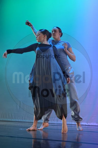 Dorothy Stringer Show - Image 1_696A4022