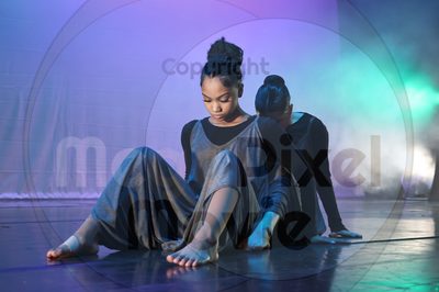 Dorothy Stringer Show - Image 696A4184