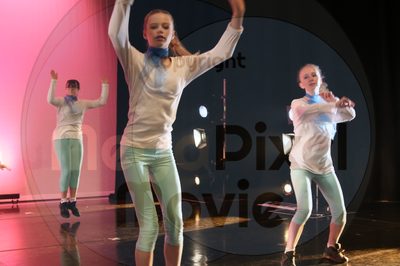 Dorothy Stringer Show - Image 6162