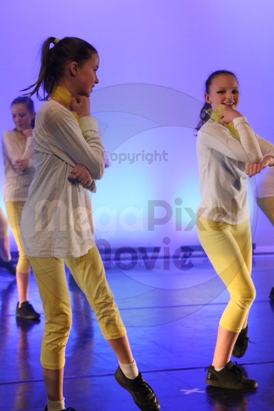Dorothy Stringer Show - Image 6247