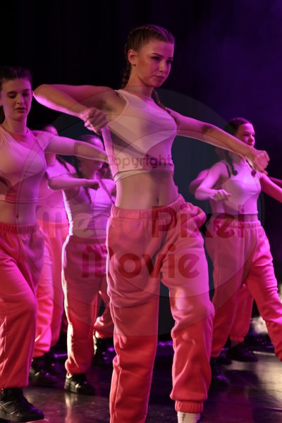 Dorothy Stringer Show - Image 1_696A5773