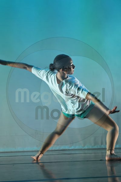 Dorothy Stringer Show - Image 1_696A5852
