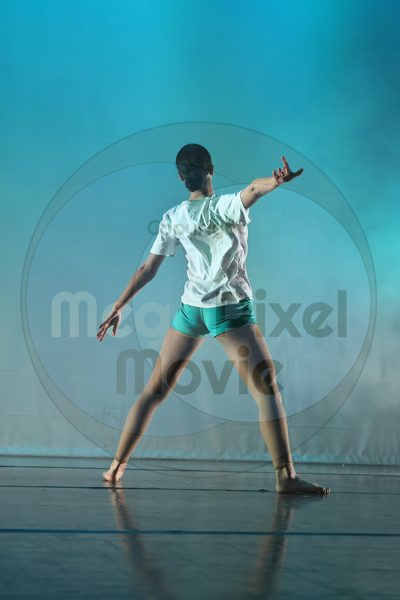 Dorothy Stringer Show - Image 1_696A5859