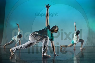 Dorothy Stringer Show - Image 1_696A6112