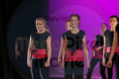 Dorothy Stringer Show - Image 5015