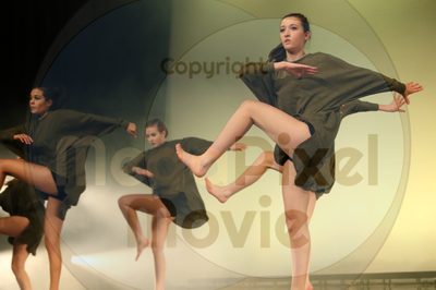 Dorothy Stringer Show - Image 2134