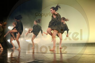 Dorothy Stringer Show - Image 2142