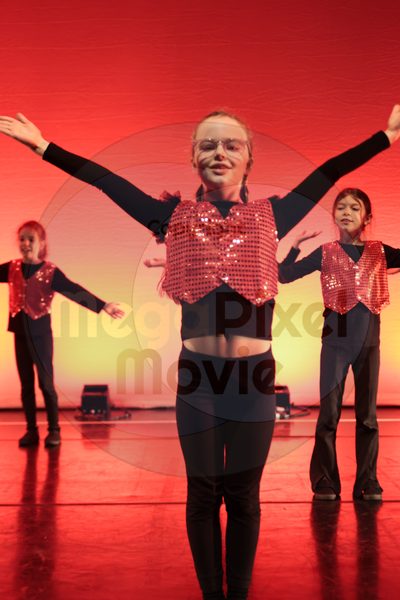 Let's Dance - Image 696A1906-2