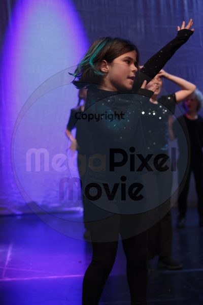 Let's Dance - Image 696A0430