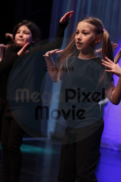 Let's Dance - Image 696A0576