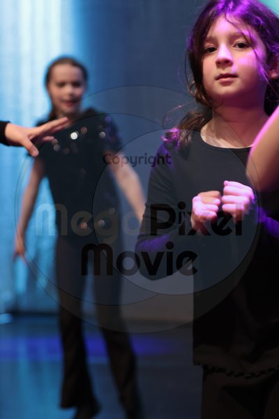 Let's Dance - Image 696A0658