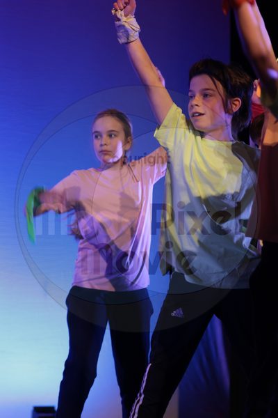 Let's Dance - Image 696A0917