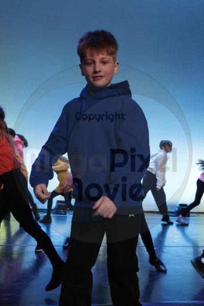 Let's Dance - Image 696A5657