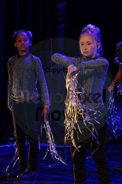Let's Dance - Image 696A9280