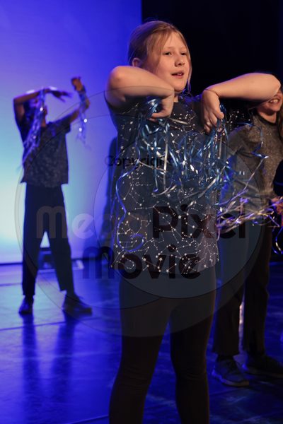 Let's Dance - Image 696A9497-2