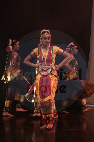 Let's Dance - Image 1058