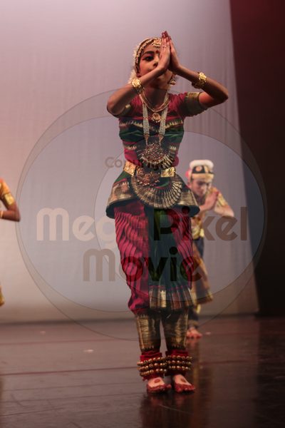 Let's Dance - Image 13021