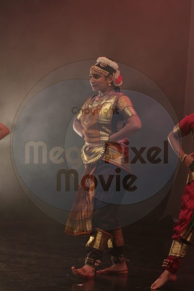Let's Dance - Image 1432