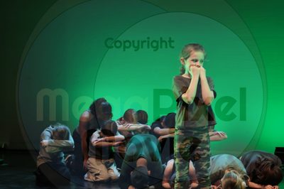 Let's Dance - Image 696A7954