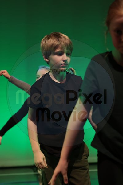 Let's Dance - Image 696A8438