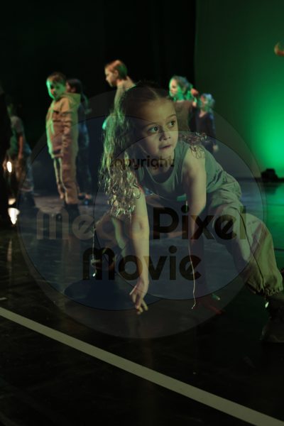 Let's Dance - Image 696A8462