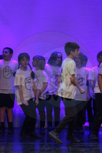 Let's Dance - Image 20764