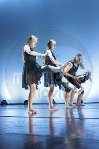 Let's Dance - Image 696A7646