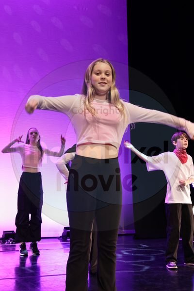 Let's Dance - Image 696A1437-3