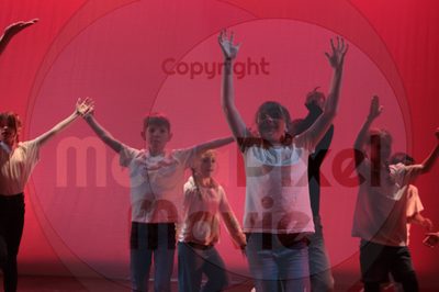 Let's Dance - Image 26071