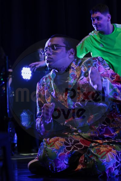 Let's Dance - Image 696A4049