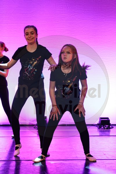 Let's Dance - Image 696A8842
