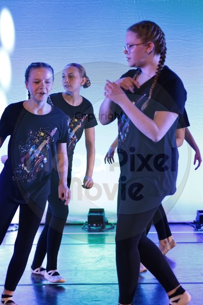 Let's Dance - Image 696A9124