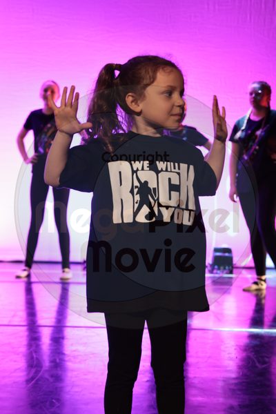 Let's Dance - Image 696A9162-2