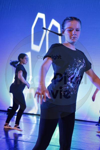 Let's Dance - Image 696A9312-2