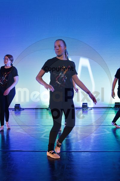Let's Dance - Image 696A9548-2