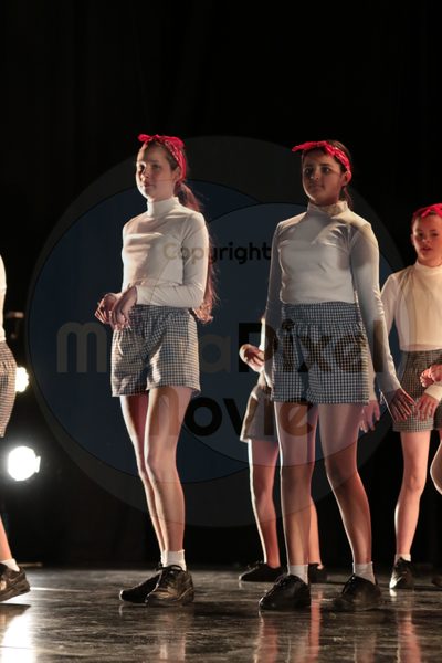Dorothy Stringer Show - Image 7185