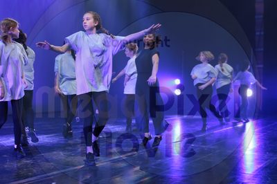 Let's Dance - Image 35533