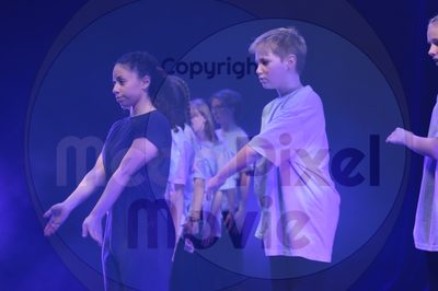 Let's Dance - Image 38011