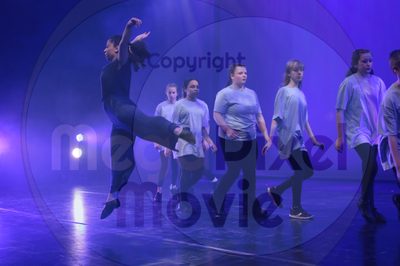 Let's Dance - Image 40971