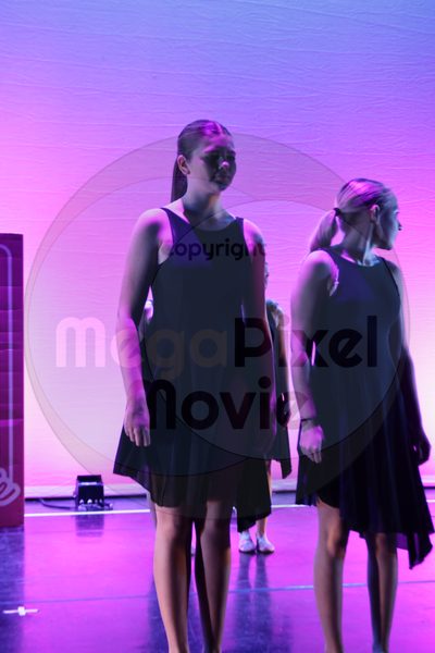 Let's Dance - Image 696A0118